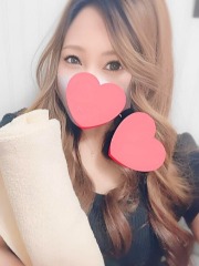 あかつき 丸の内店の女性