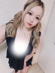 Susurro ～ススロ～の女性