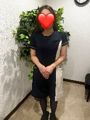 ピアディ の女性